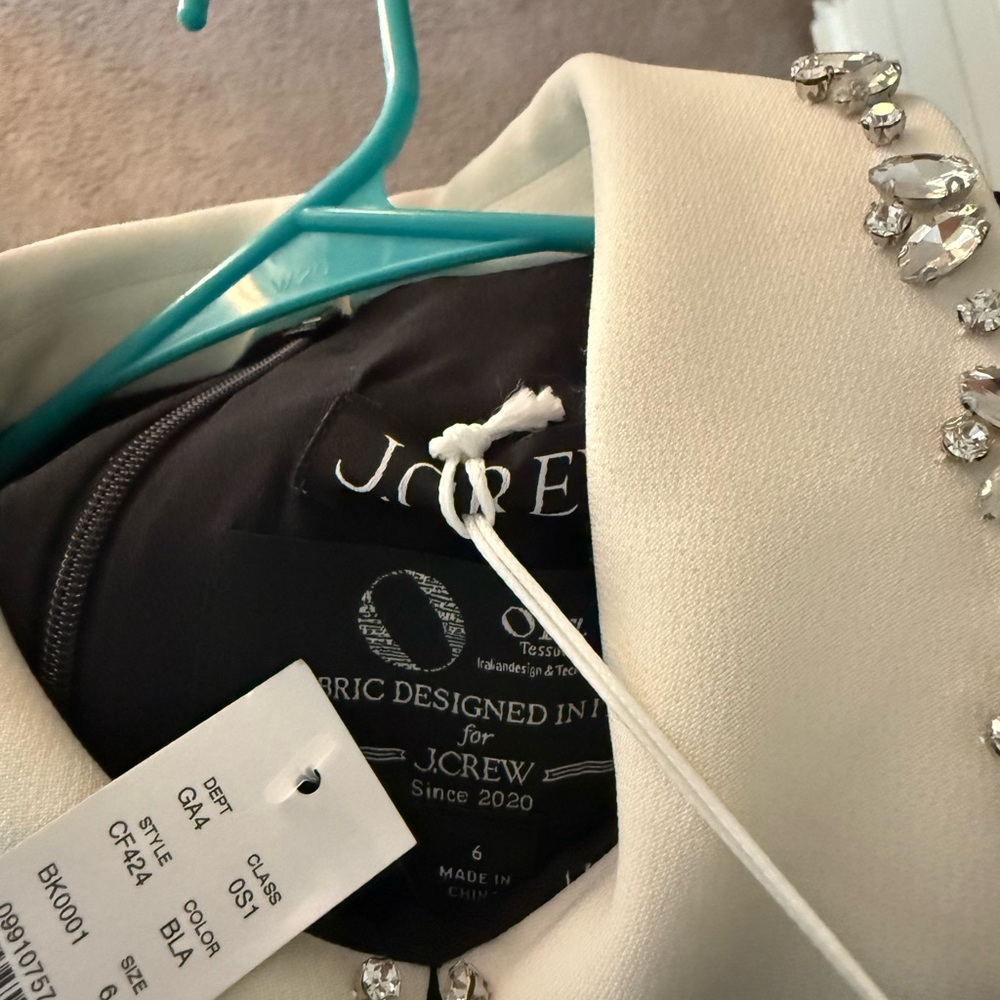 NWT J CREW Embellished collared shift dress in black stretch crepe size 6 - Picture 7 of 9